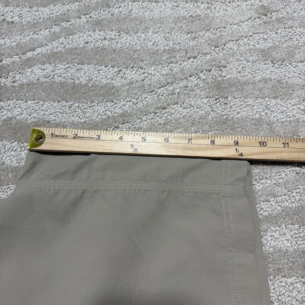 THE NORTH FACE Men's Horizon Nylon Cargo Utility Hiking Shorts Beige Size 36
